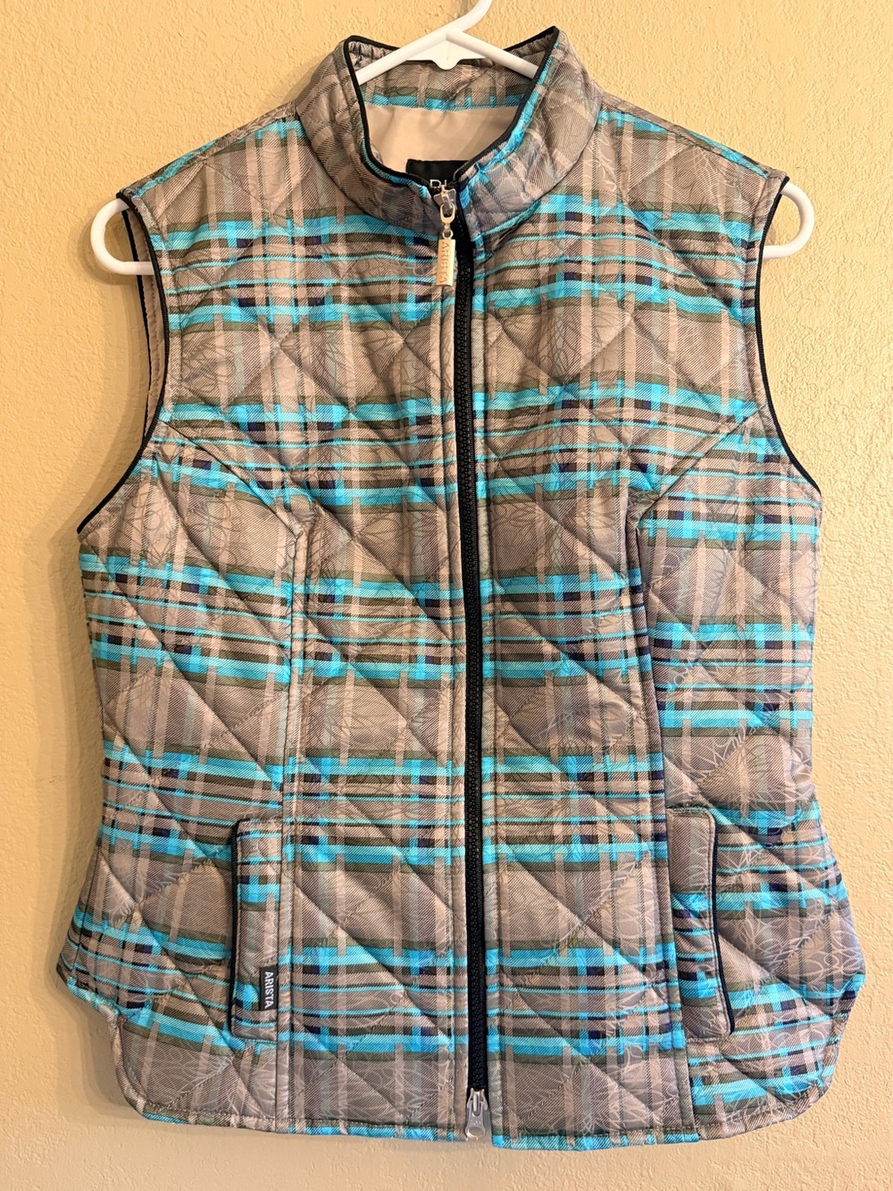 Artista Women’s Quilted Plaid Puffer Vest - taupe & Turquoise